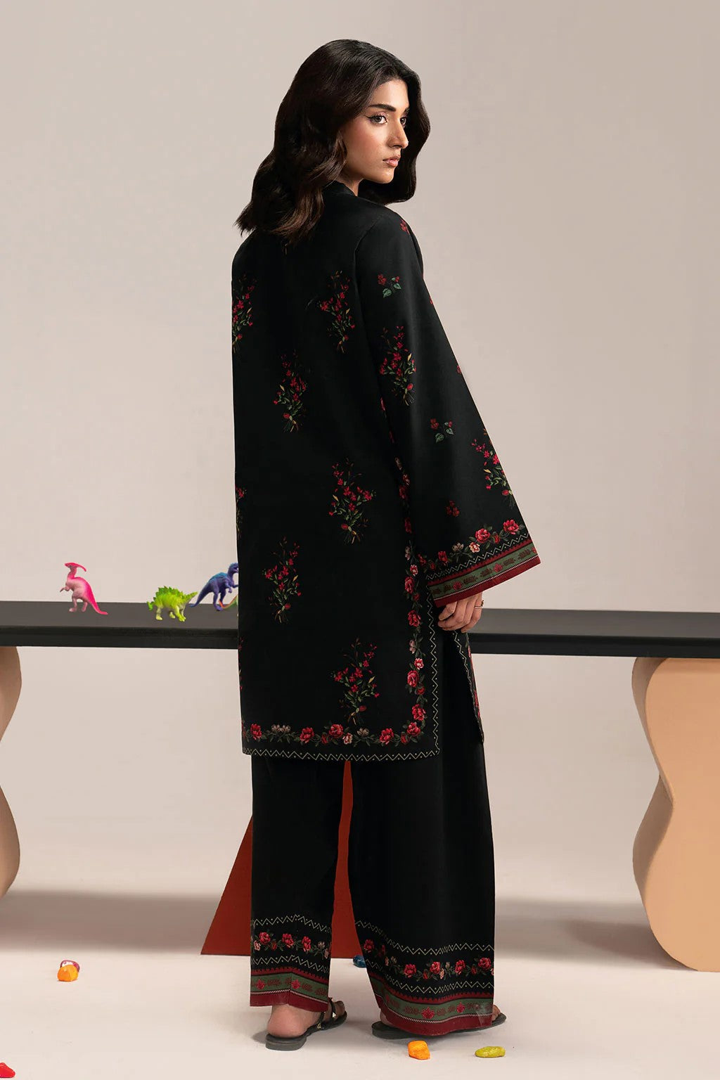 Crimson Noir – AFSANA 2 Piece Digital Printed Lawn Co-Ord Set